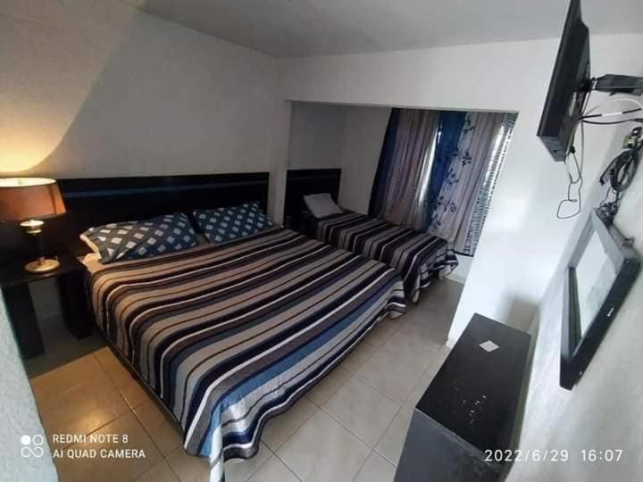 Hotel Vithez Тампико Екстериор снимка